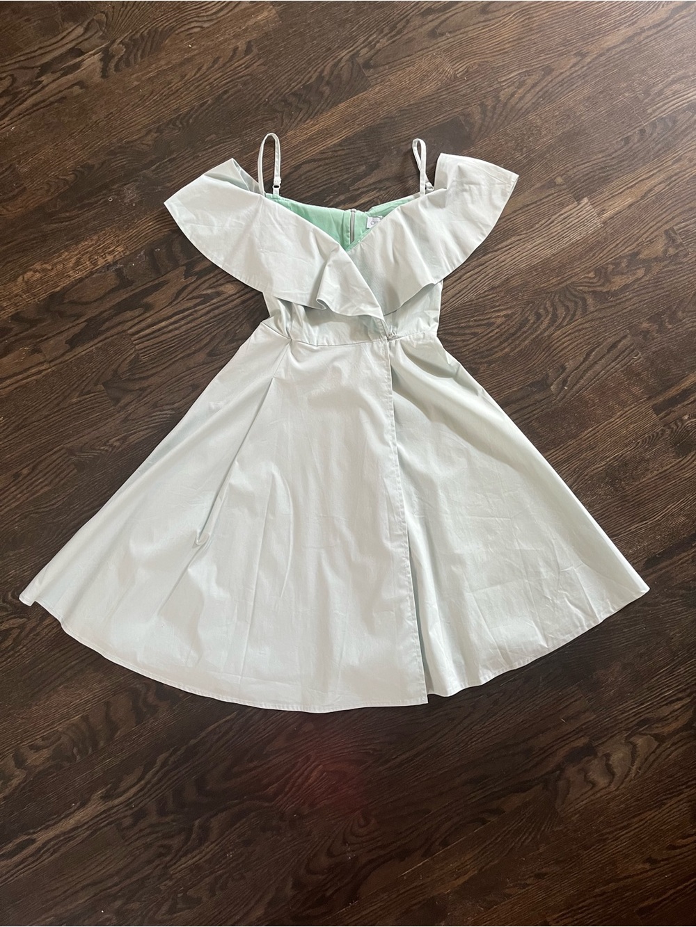 NWT Chicwish Pale Mint Off-Shoulder Ruffle A-Line Mini Dress Size XS - Picture 2 of 8